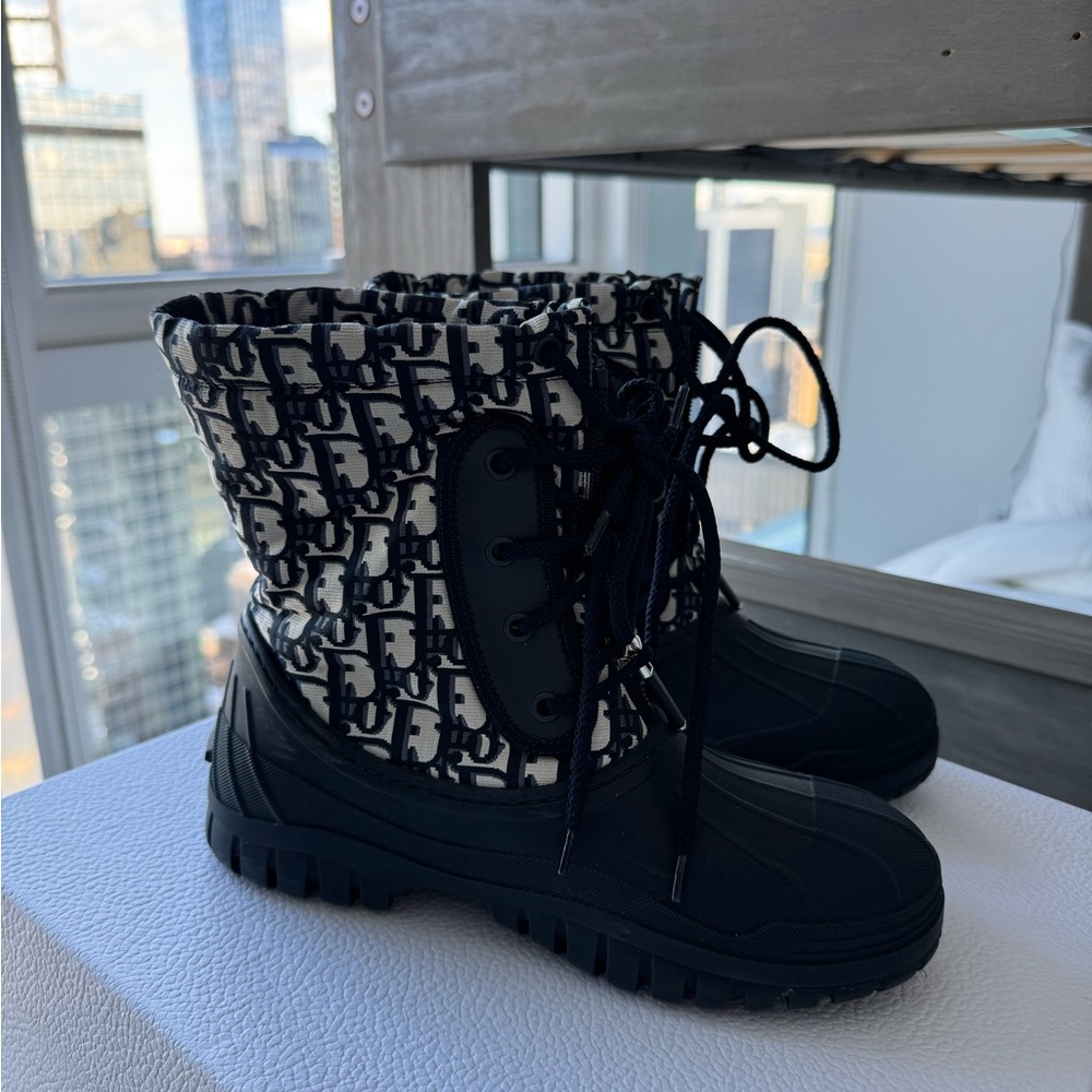 Dior rubber boots
